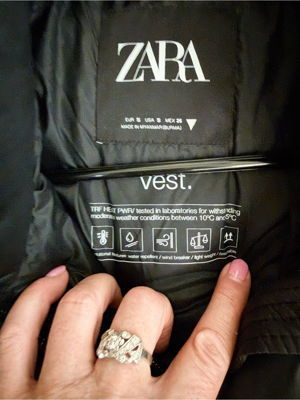 ZARA Black Puffer Vest with Hooded Collar - Picture 2 of 5